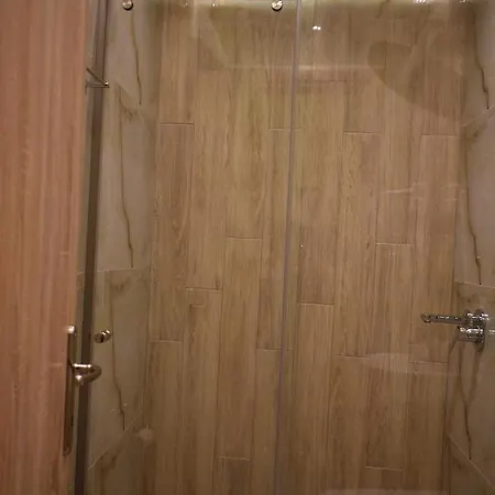 Antonis Hotel